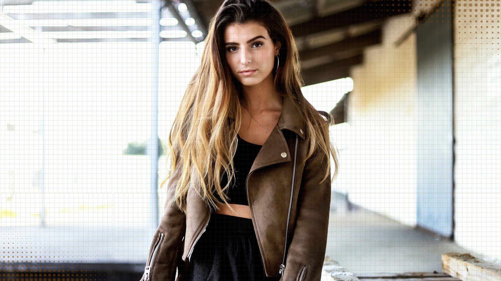 Premium leather goods 4